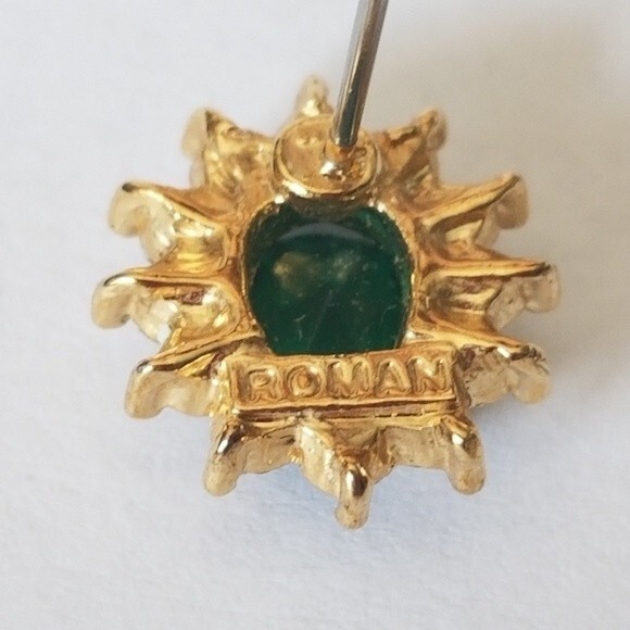 Green stud earrings - Picture 6 of 7